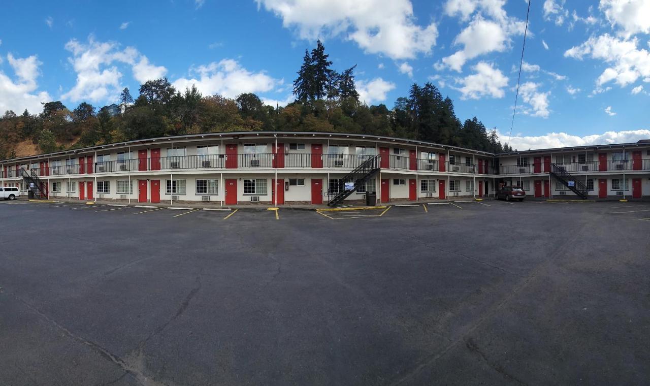 Kalama Hotel Extérieur photo